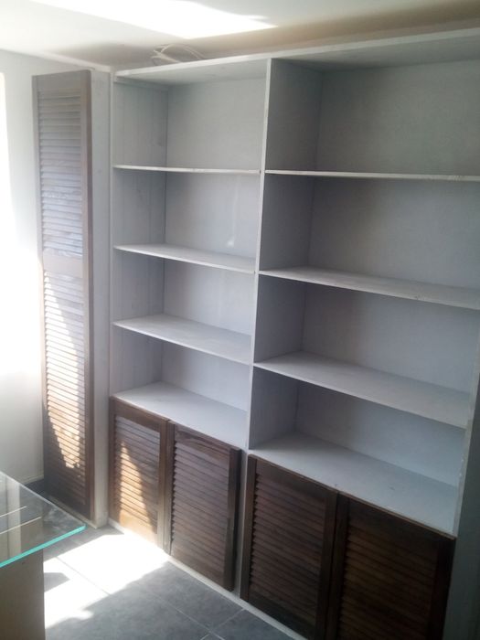 Дизайнерски офис мебели