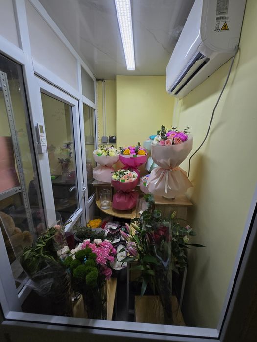 Продам  готовый  цветочный бутик