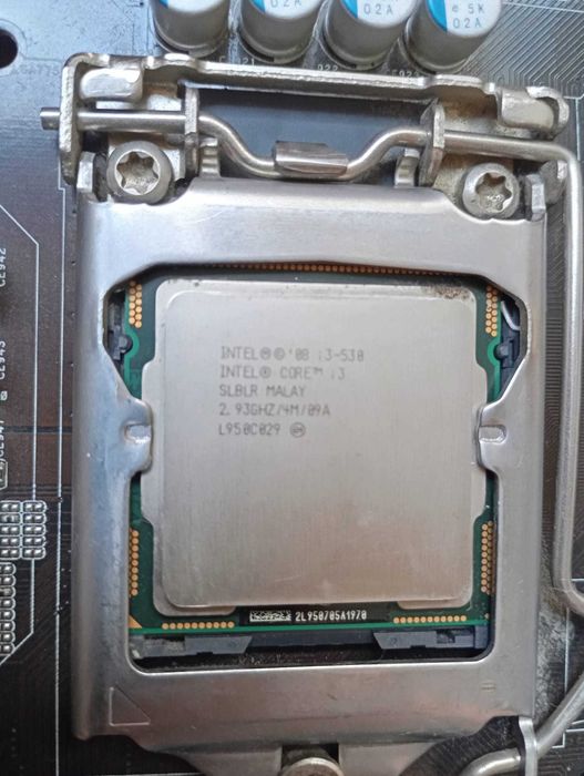 Kit placa de baza AsRock H55M-LE + procesor i3 530 + cooler