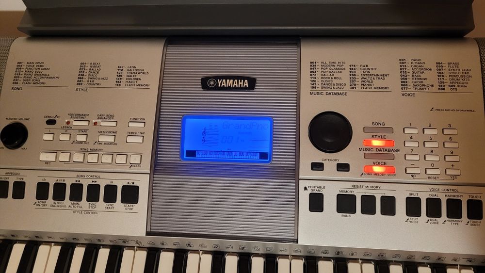 Vand orga Yamaha PSR E 413
