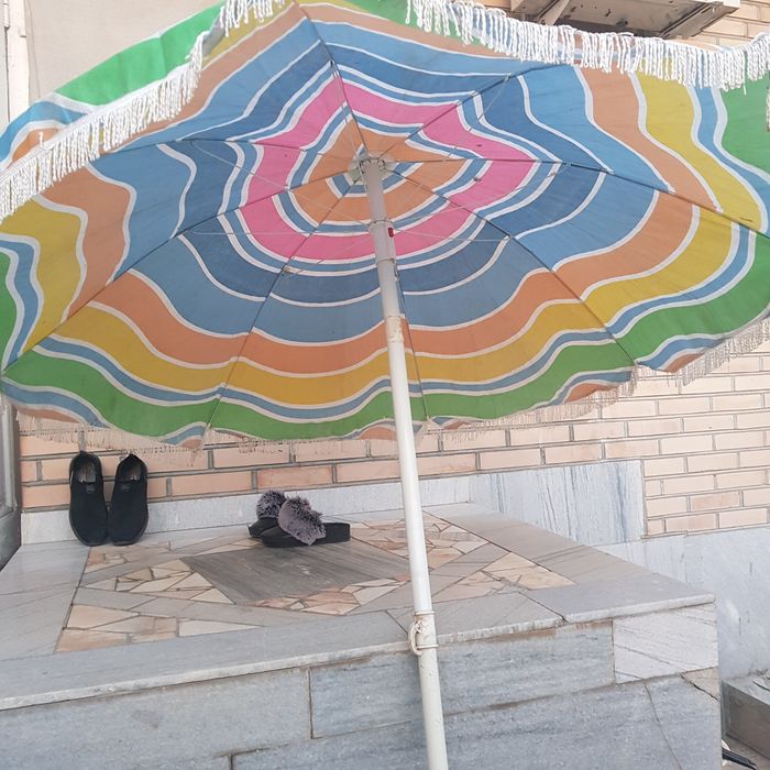 Настольные зонты для кафе