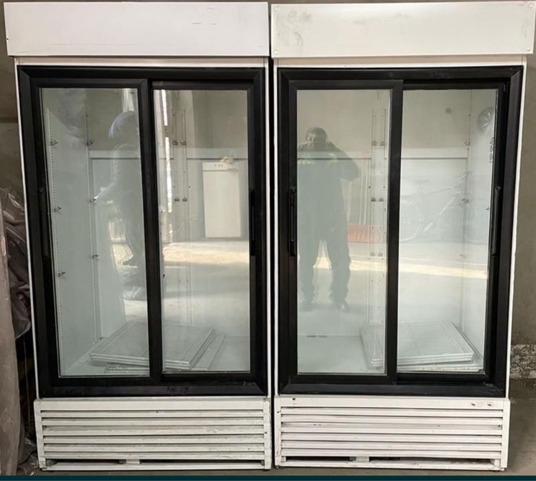 Продам витрины холодильники