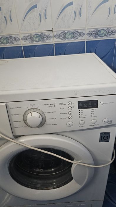 Срочно продам стиральную машину