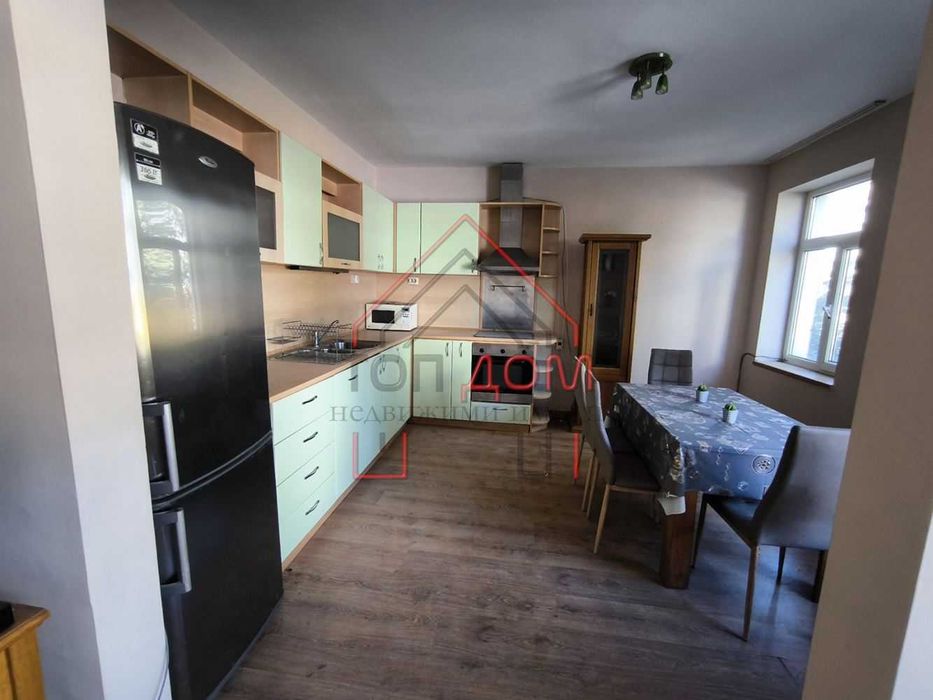 Продава се Тристаен апартамент в Варна, Централна поща - 120 кв.м за 1567 €/кв.м - Снимка #13