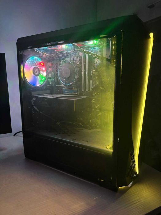 PC Gaming - Intel I5 12400F, 16 GB DDR4, RTX 5060 Ti WINDFORCE OC 16 GB, SSD 500 GB