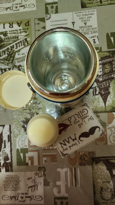 Продаётся термос