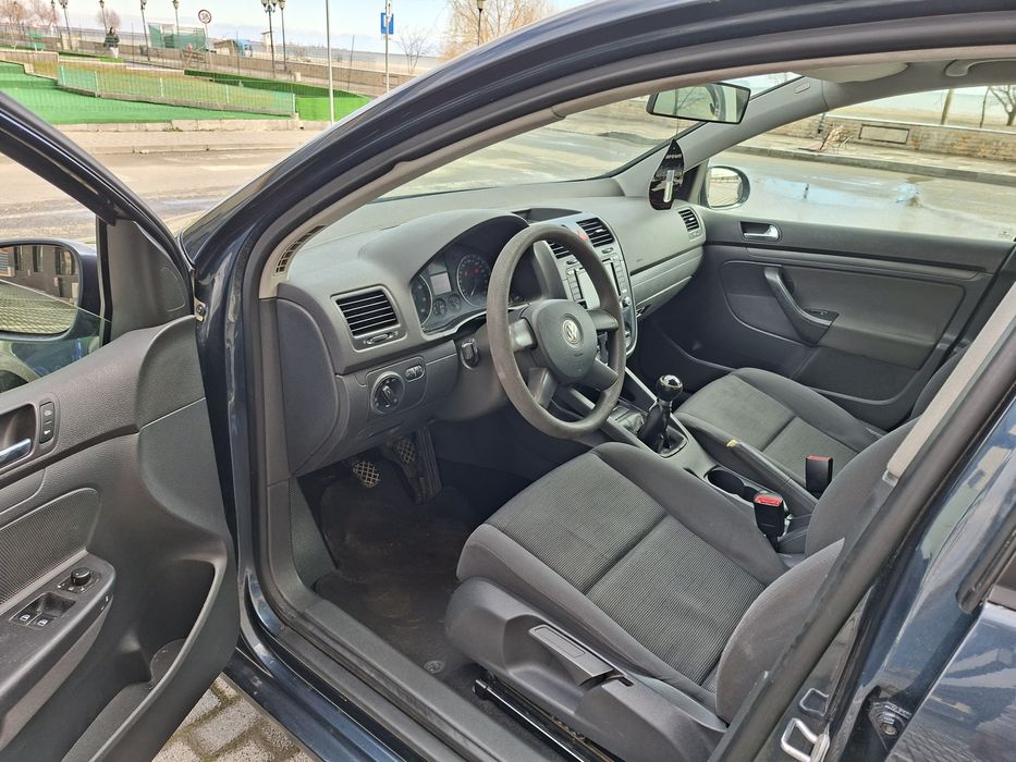 vw golf 5 2006 stare impecabilă