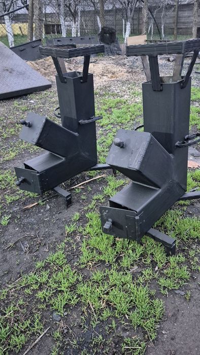 Vând soba rachetă cu dimensiunile de 120x120