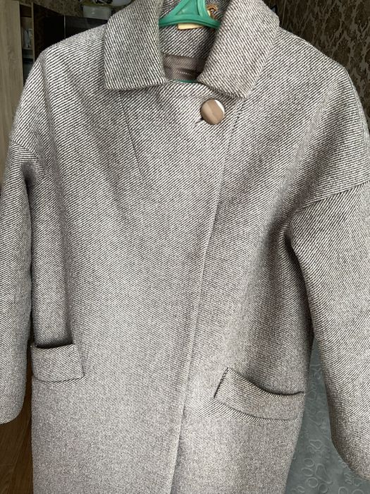 Пальто женское продам