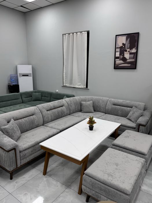 Ugalok divan mehmonxona uchun Roma  Tabiy yong’oqtan  oyoqlari