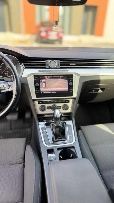 Volkswagen Passat 2.0 TDI 150 CP DSG