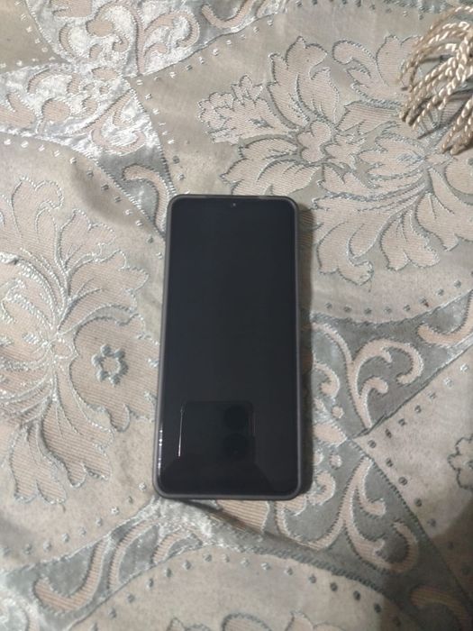 Продам или обменяю ( REDMI A3 )