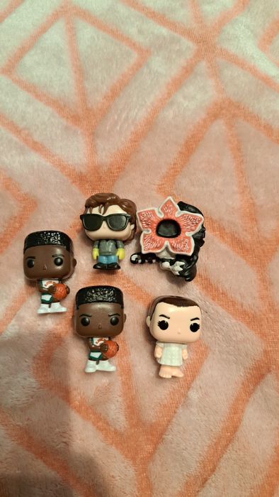 Фигурки Stranger Things kinder joy
