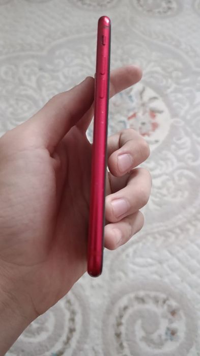 айфон се 2-ого поколения