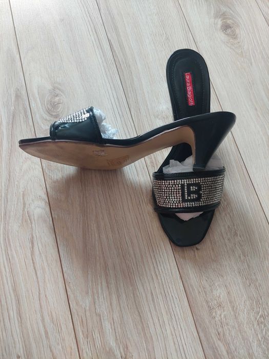 Дамски чехли Laura Biagiotti