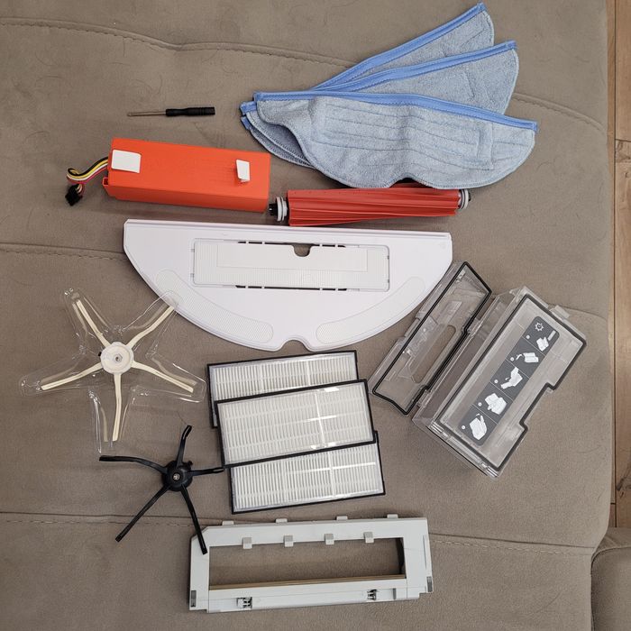 Продам в идеальном состоянии робот-пылесос Roborock S7