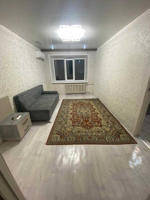 Продам 3-комнатную квартиру в районе КСК