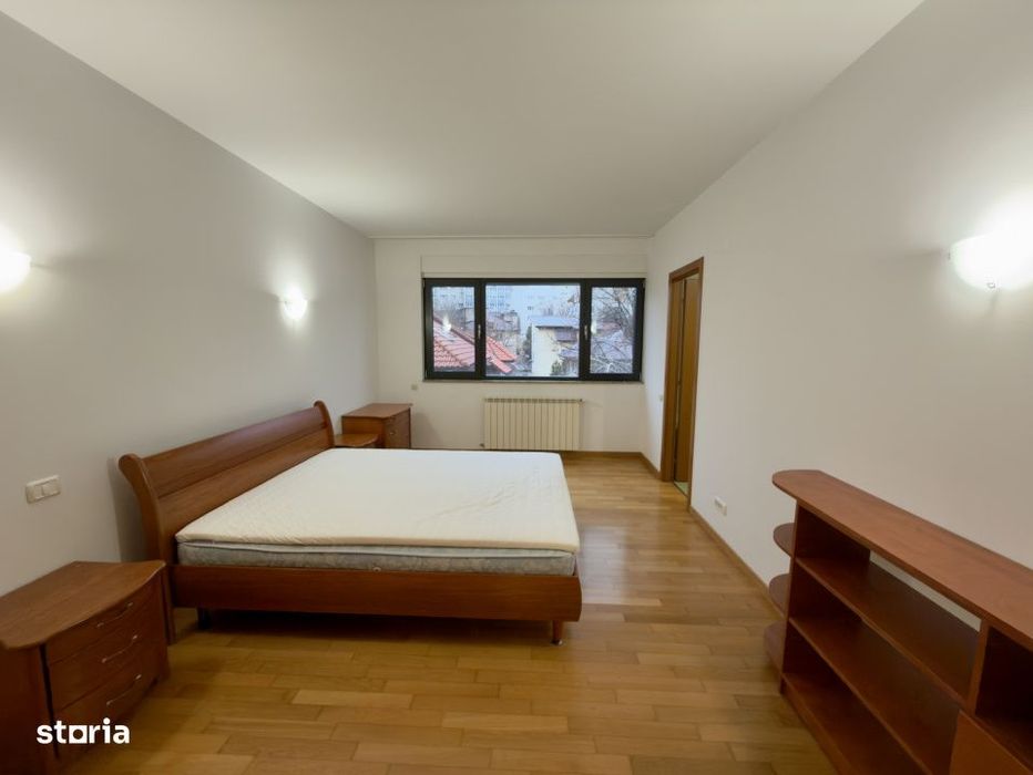 Apartament 5 camere| Washington Residence| 2 P subteran | Receptie