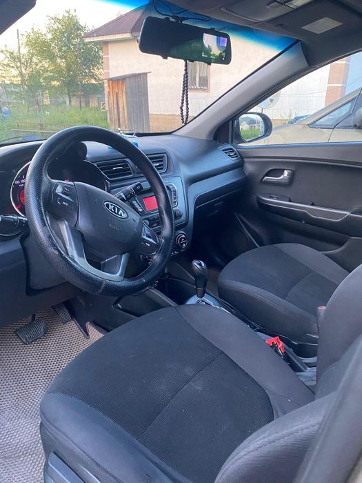 Kia Rio 2011 года