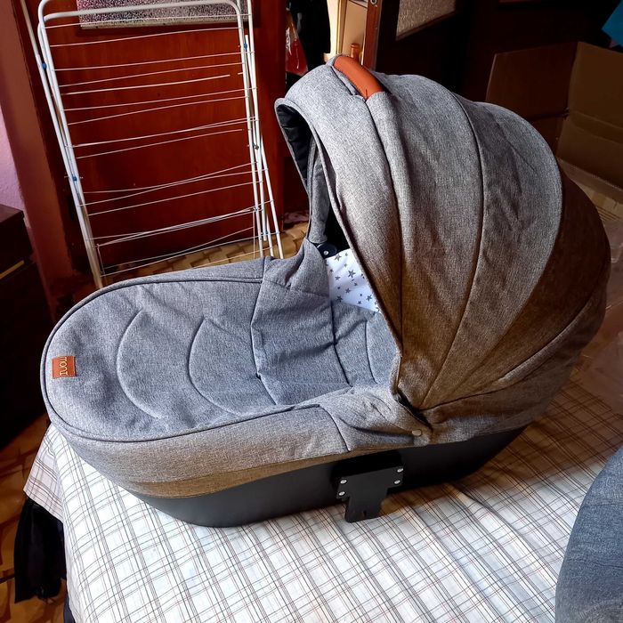 Столче за кола - mony poly