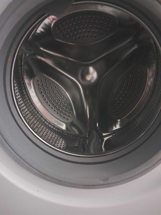 Продам стиральную машинку