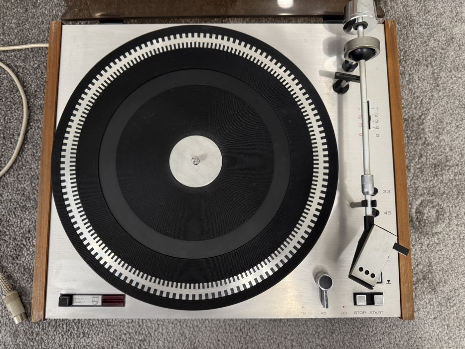 Philips 202 electronic грамофон