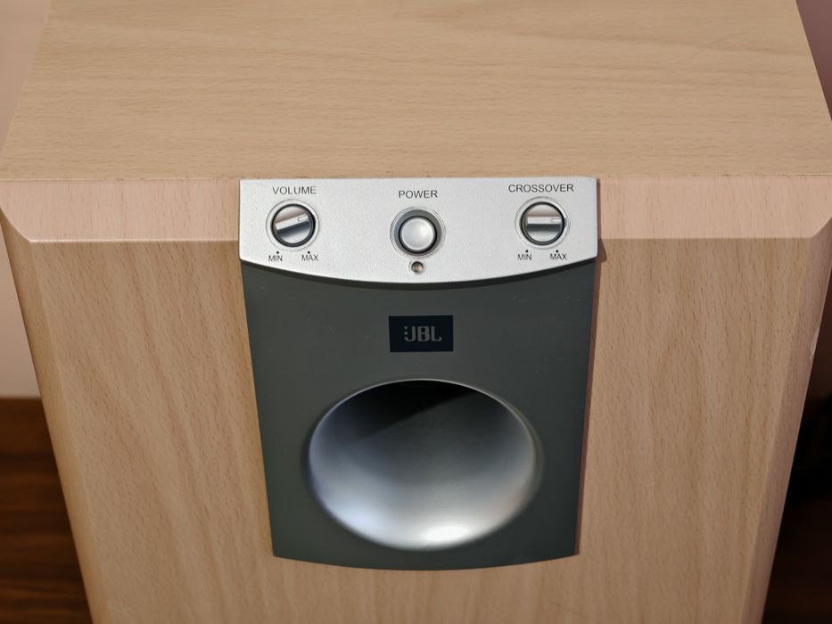 Jbl SCS-SUB. Subwoofer de clasă. Bass profund și adânc. Preț fix !