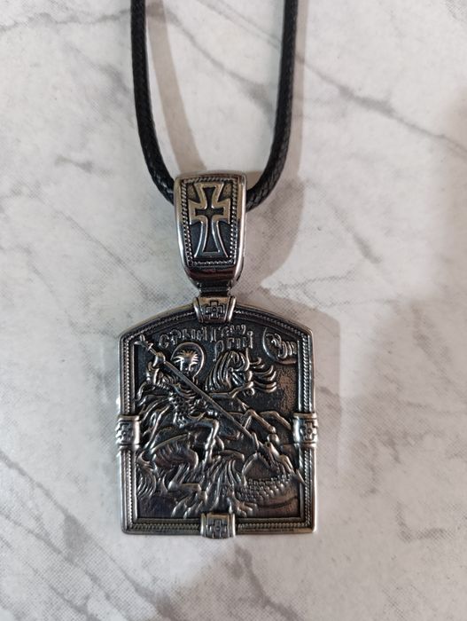 Мъжки медальон Свети Георги Победоносец