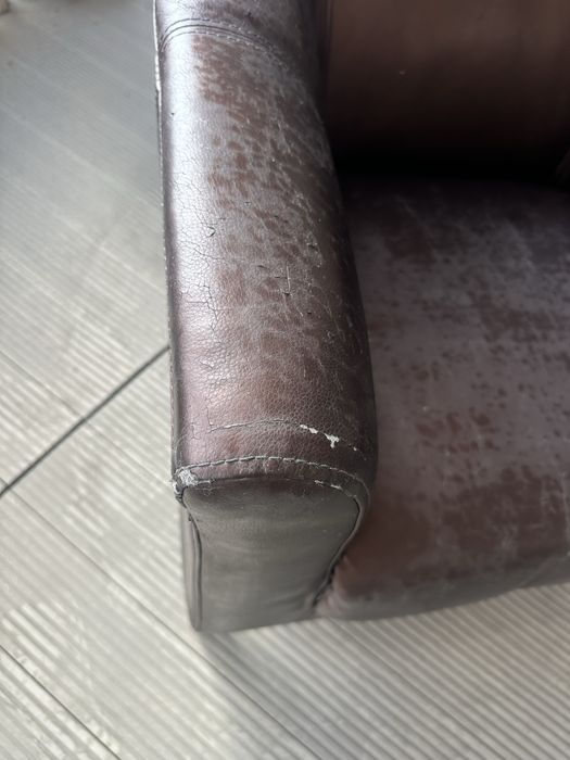 Кресла и столики