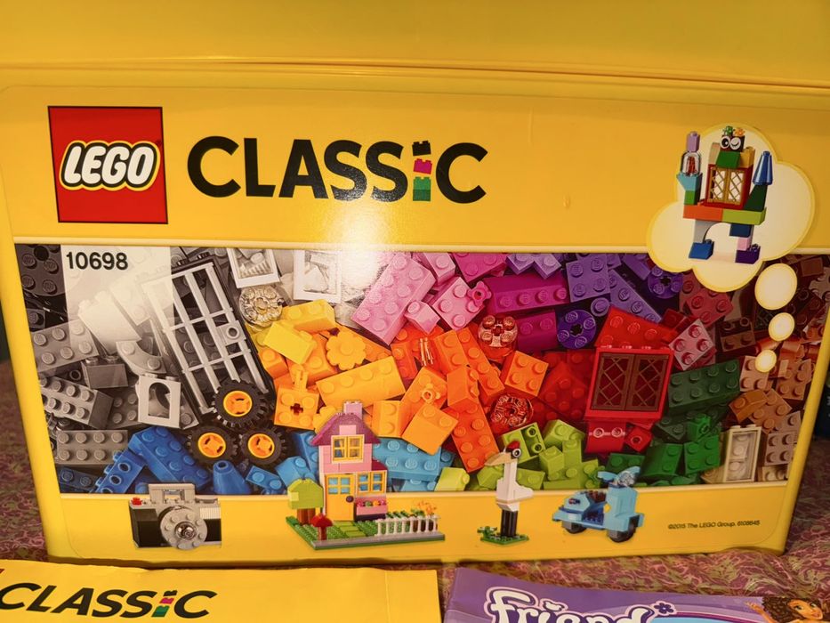 Продам лего игрушки LEGO