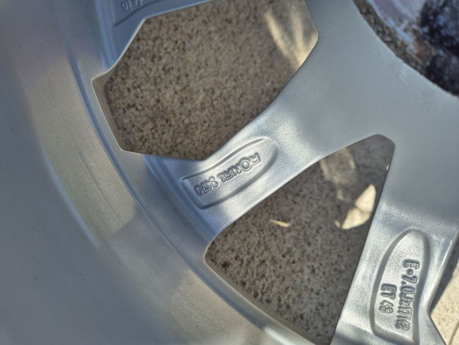 Джанти Ronal 17 цола , 5х112 , 7j ,et43 , 235/55/17 Audi  Vw  Skoda
