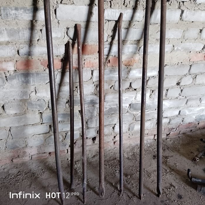 Продам ломы  металлические