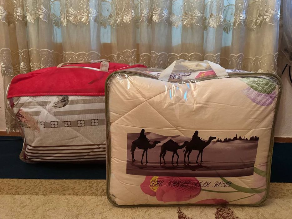 Одеяло новое  2 шт