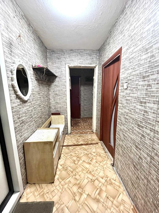 Продаётся 2 комн квартира