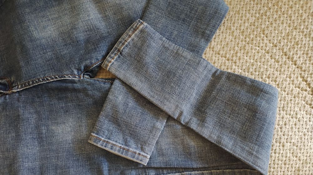 Продам джинсы скини