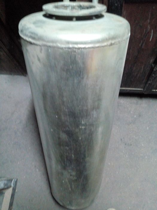 Емайлиран водосъдаржтел