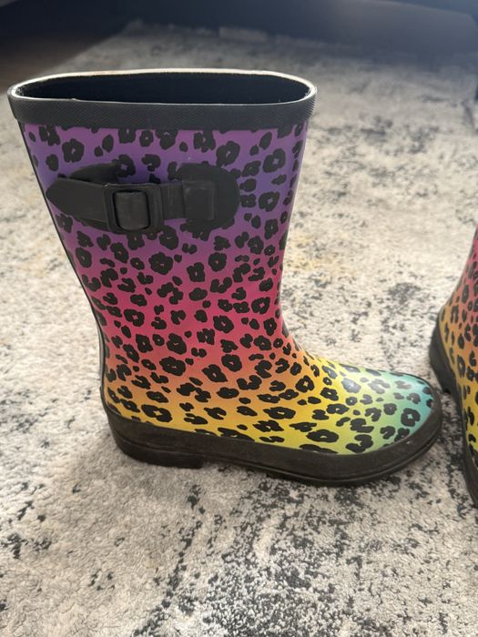 Резиновые сапоги на девочку