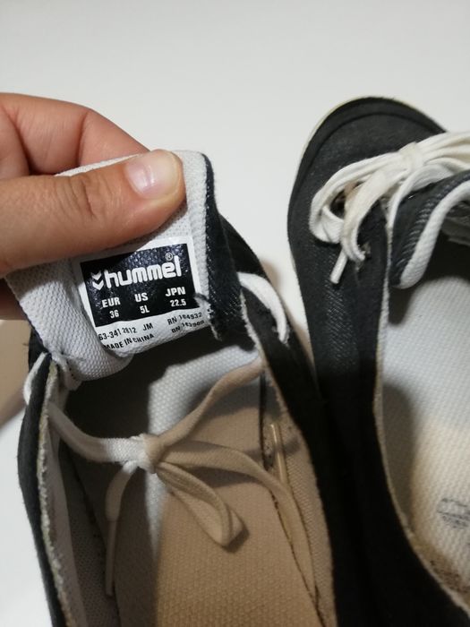 Teniși Hummel, mărimea 36