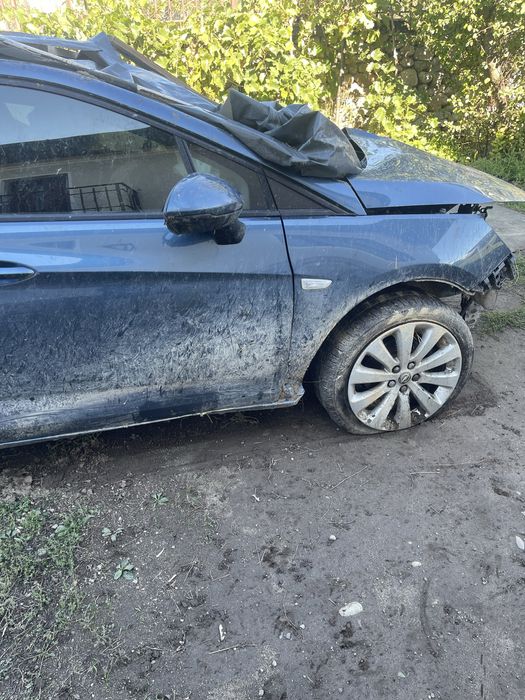Opel asta k 2017 pentru dezmembrari