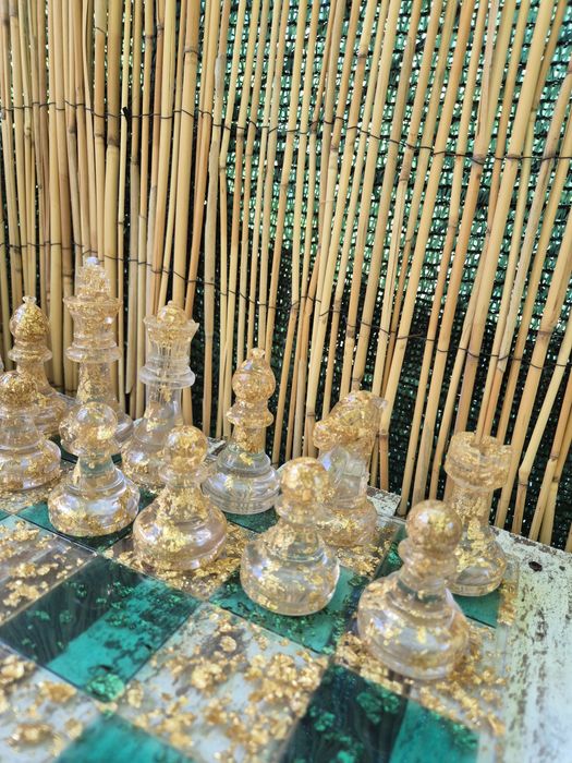 Шах - ръчно изработен 40 х 40 cm