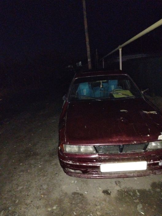 Митсубиси Галант е30