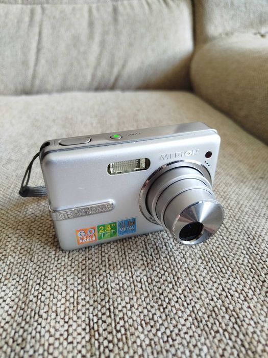 Camera foto  digitala Medion poze vintage Functionala