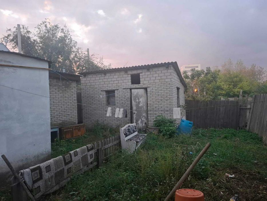 Продается 3 - х комнатный дом в центре города