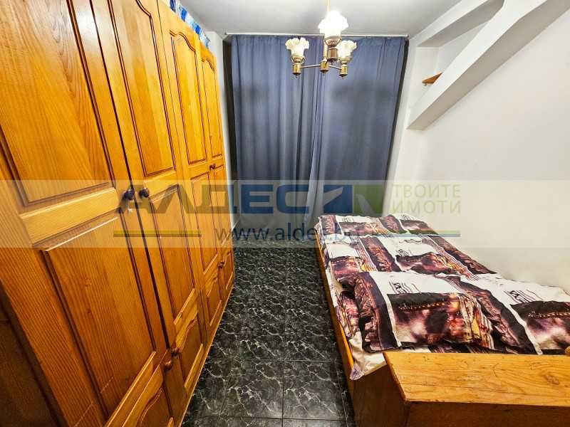 Продава се Тристаен апартамент в София, Лозенец - 80 кв.м за 2988 €/кв.м - Снимка #3