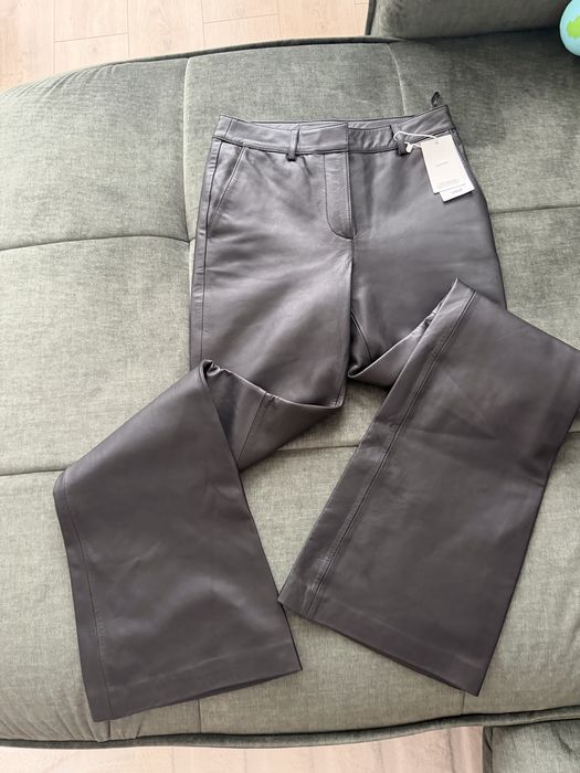 Pantaloni de piele naturala Mango