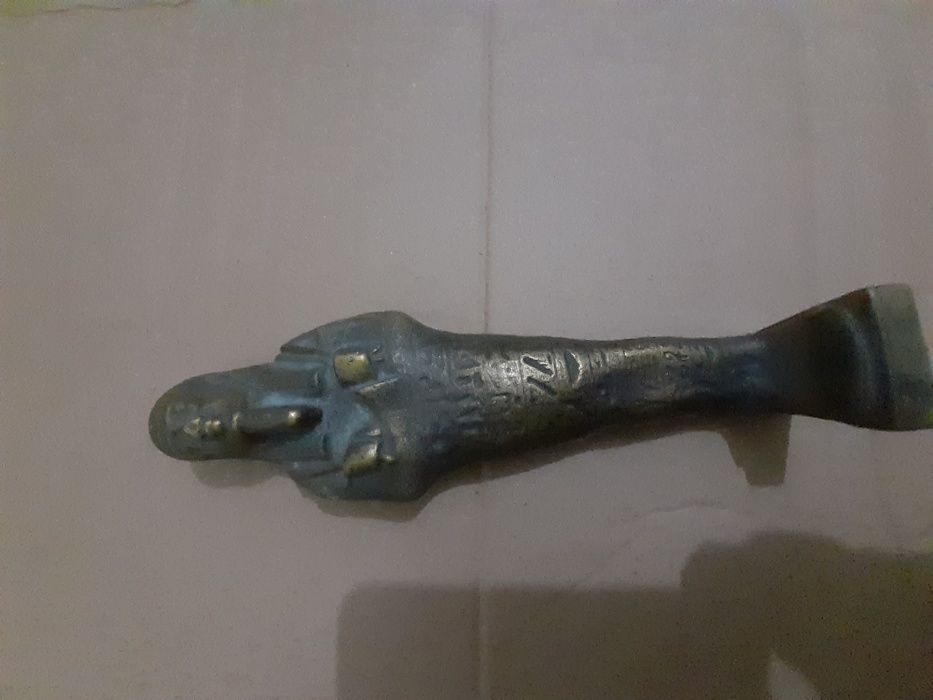 Statueta veche egipteana