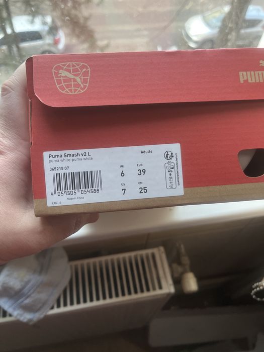 Vand adidasi Puma din piele
