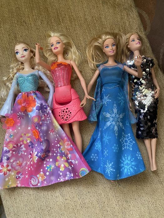 Продаються куклы барби
