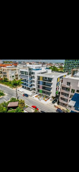Închiriez Apartament 2 camere Mamaia Nord.