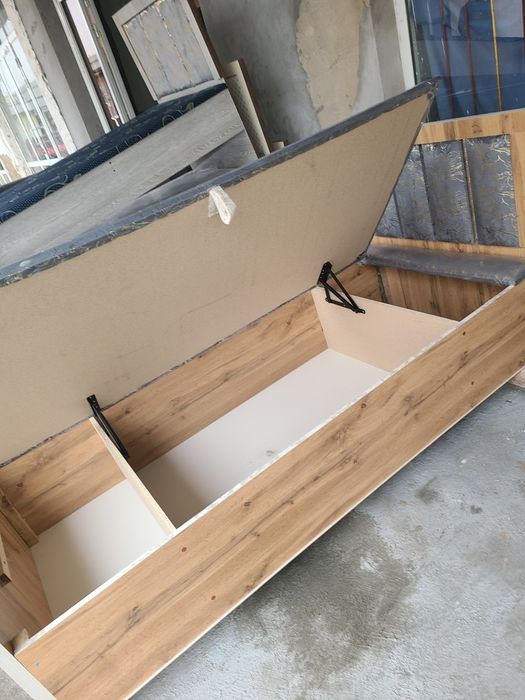 1 kishilik adinoshka